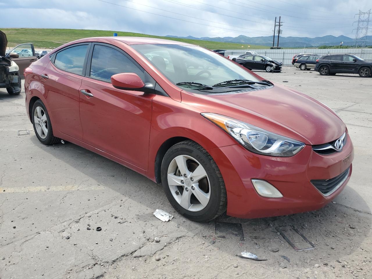 2012 HYUNDAI ELANTRA