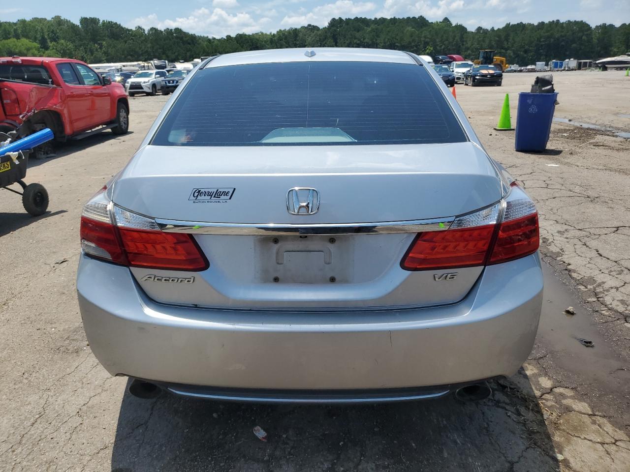 2015 HONDA ACCORD