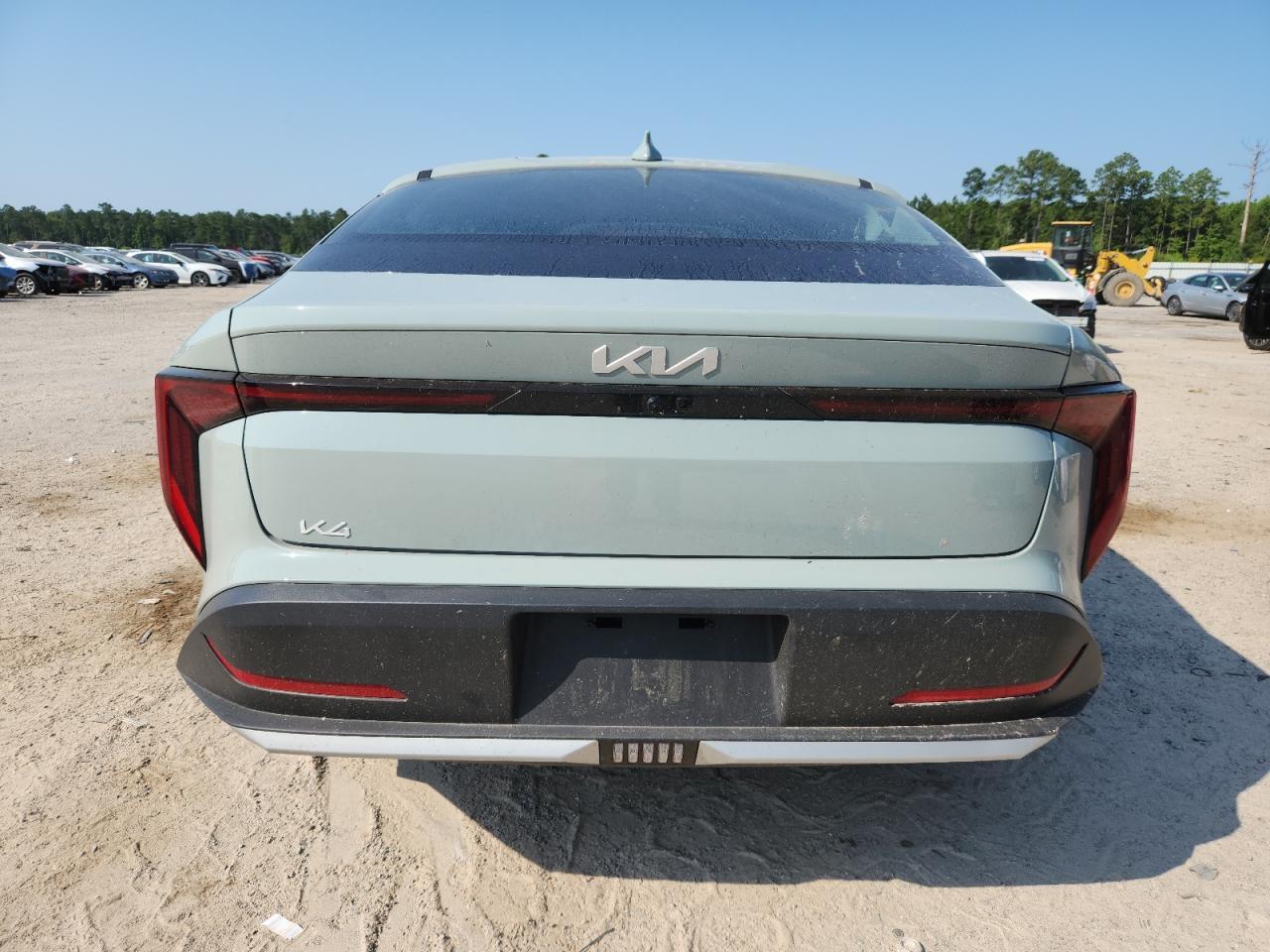 2025 KIA K4