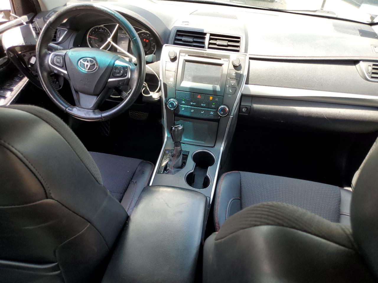 2017 TOYOTA CAMRY