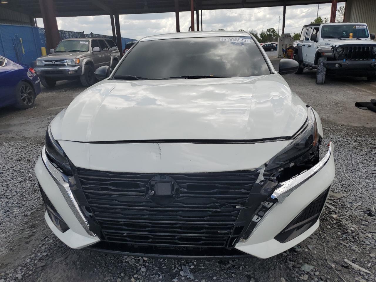 2024 NISSAN ALTIMA