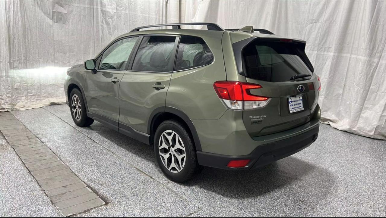 2020 SUBARU FORESTER