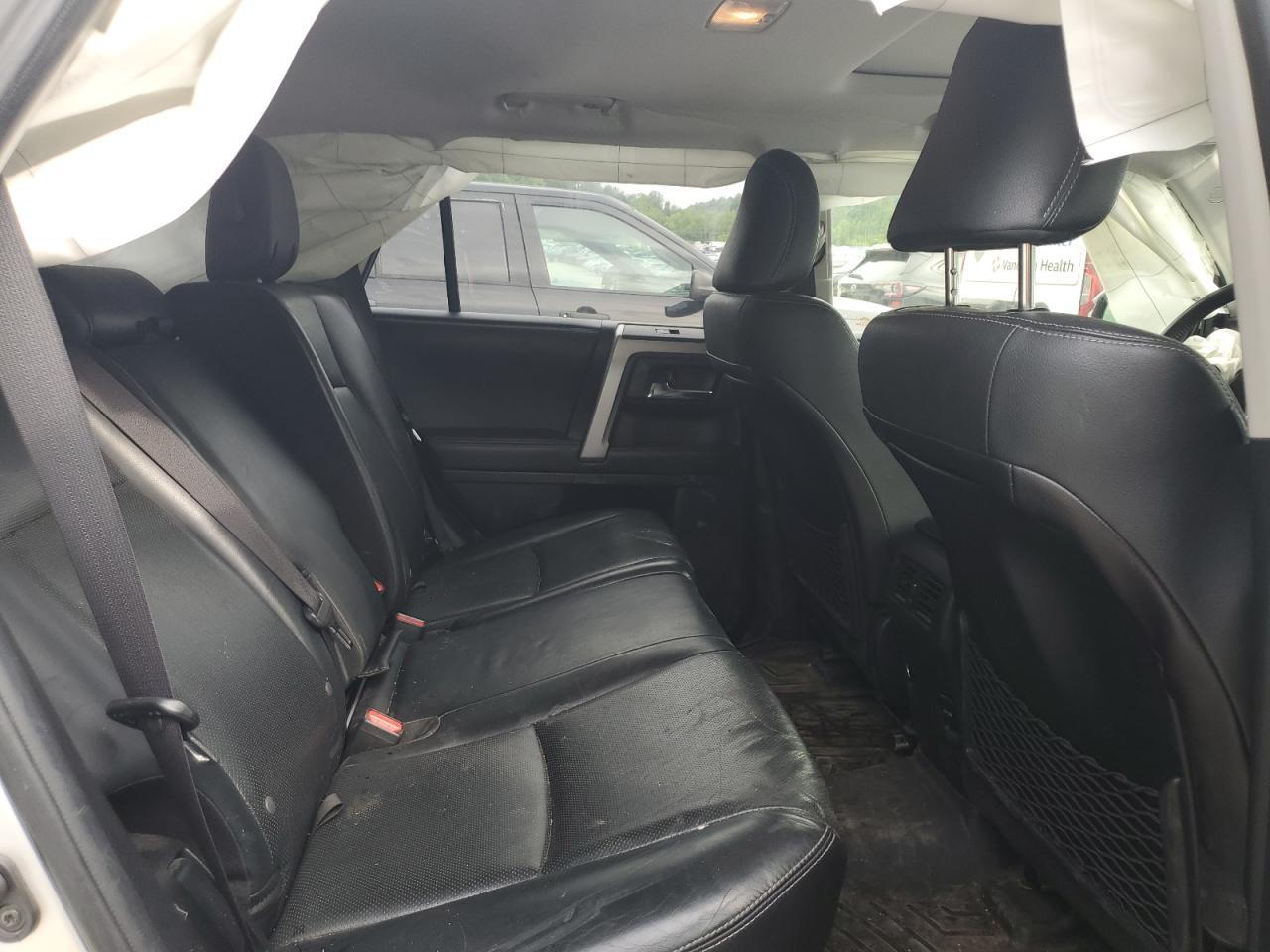 2016 TOYOTA 4Runner