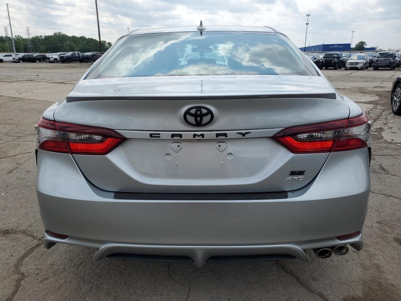 2022 TOYOTA CAMRY