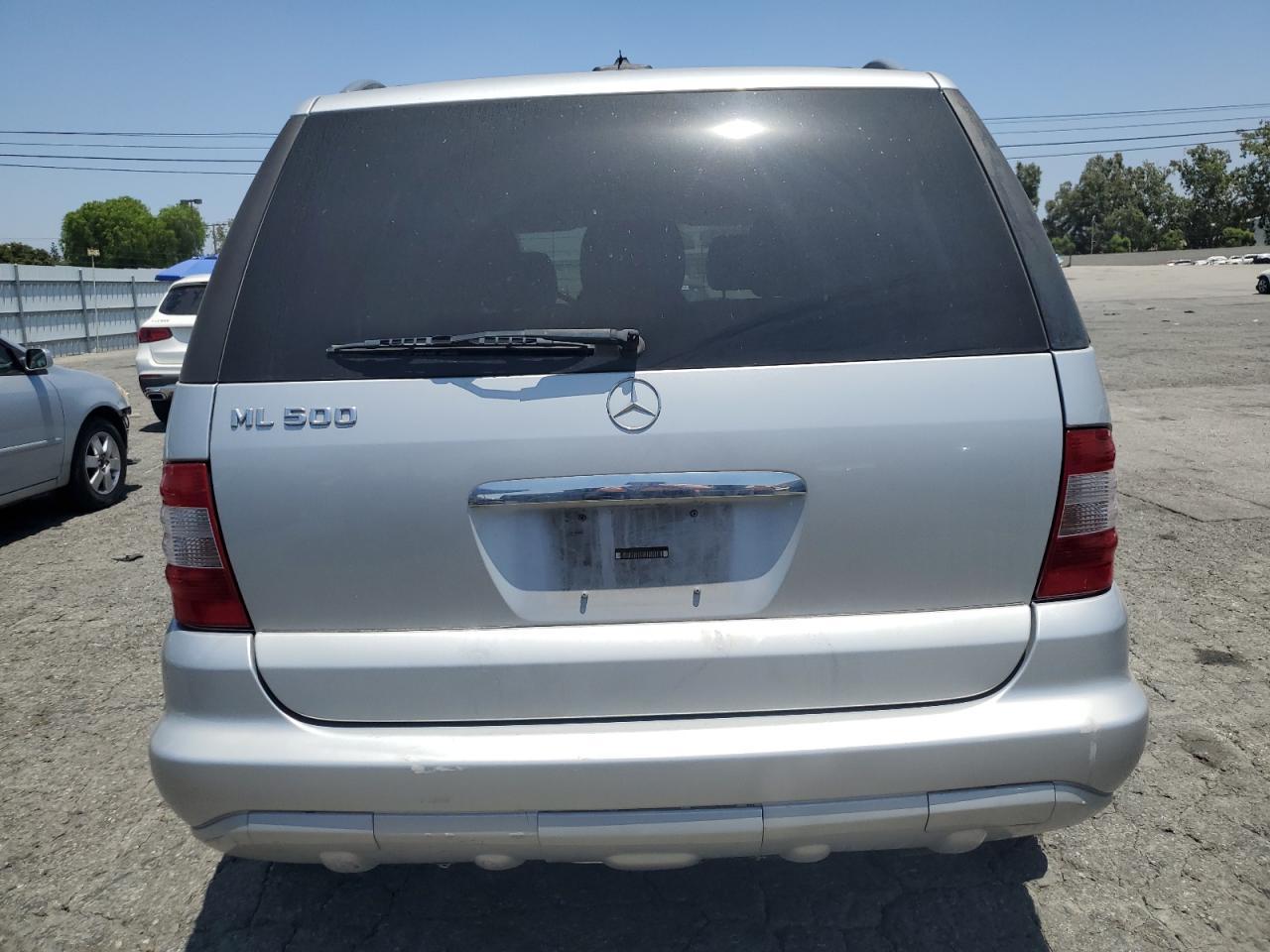 2002 MERCEDES-BENZ ML-Class