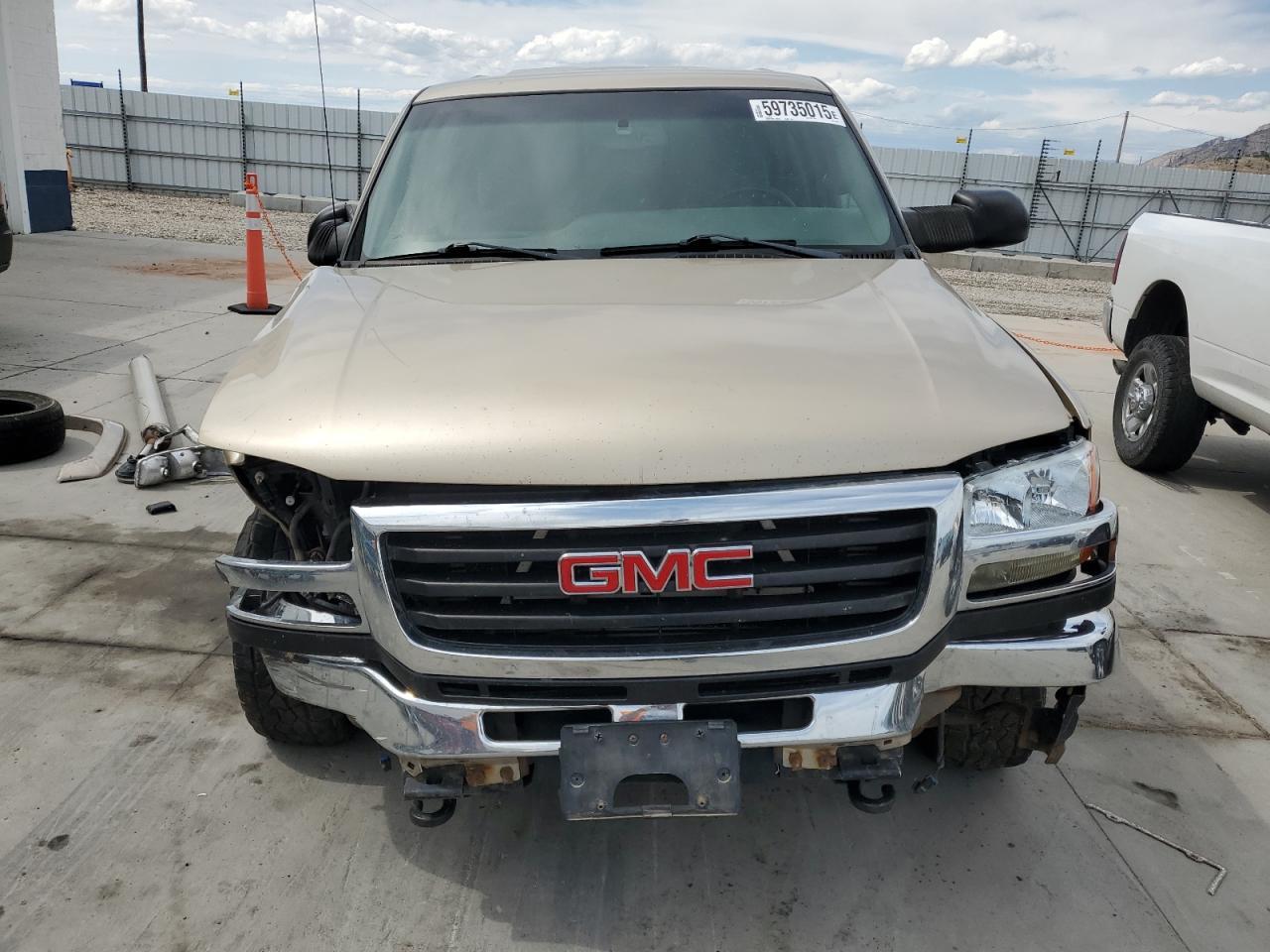 2004 GMC Sierra