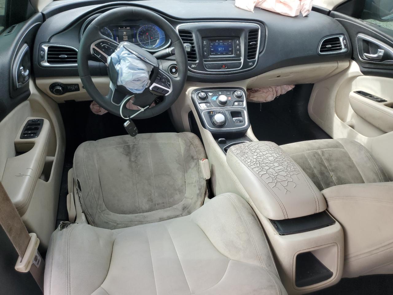 2015 CHRYSLER 200