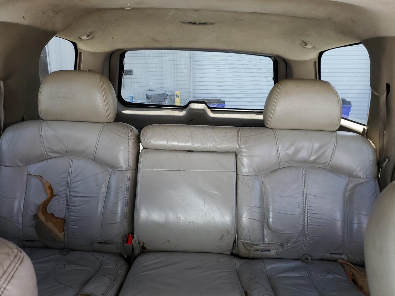 2002 CHEVROLET Tahoe