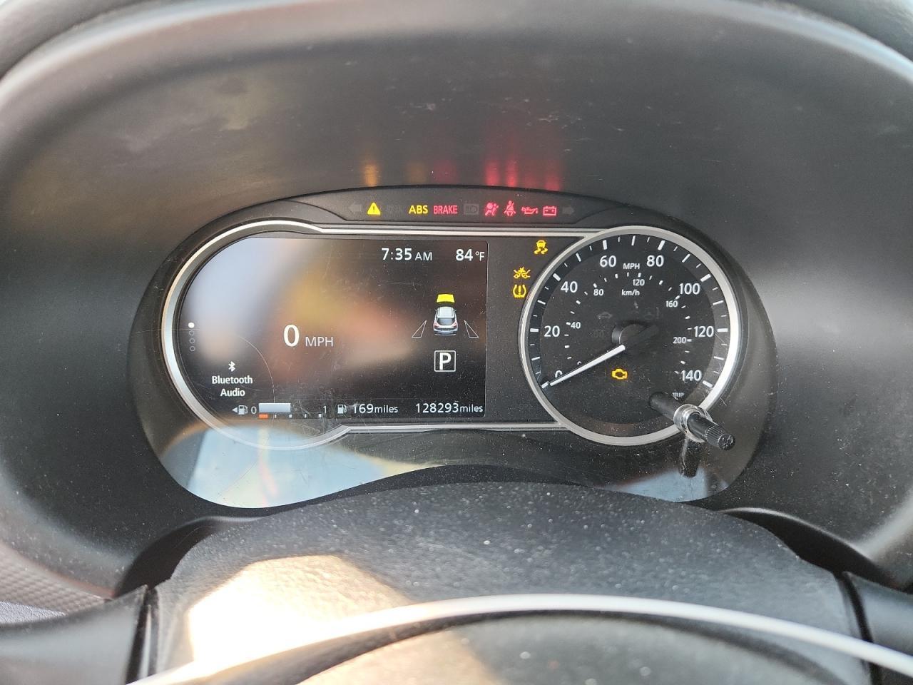 2019 NISSAN KICKS