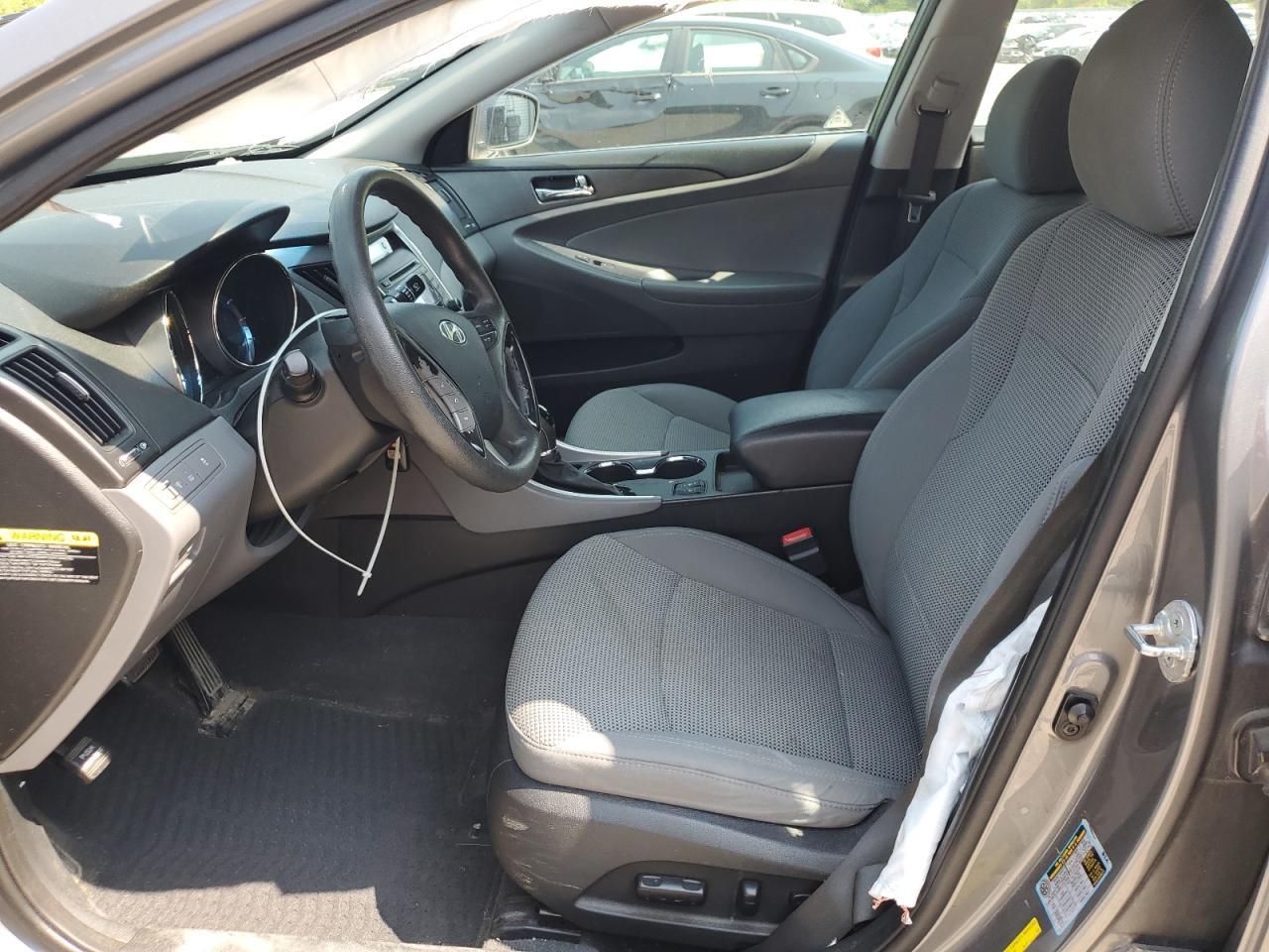 2013 HYUNDAI SONATA