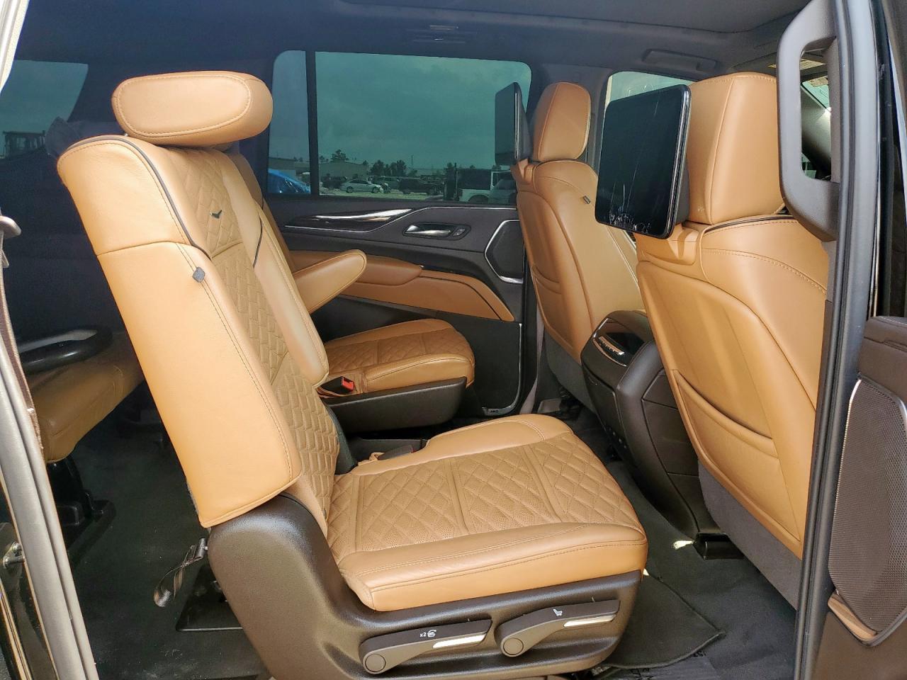 2021 CADILLAC ESCALADE