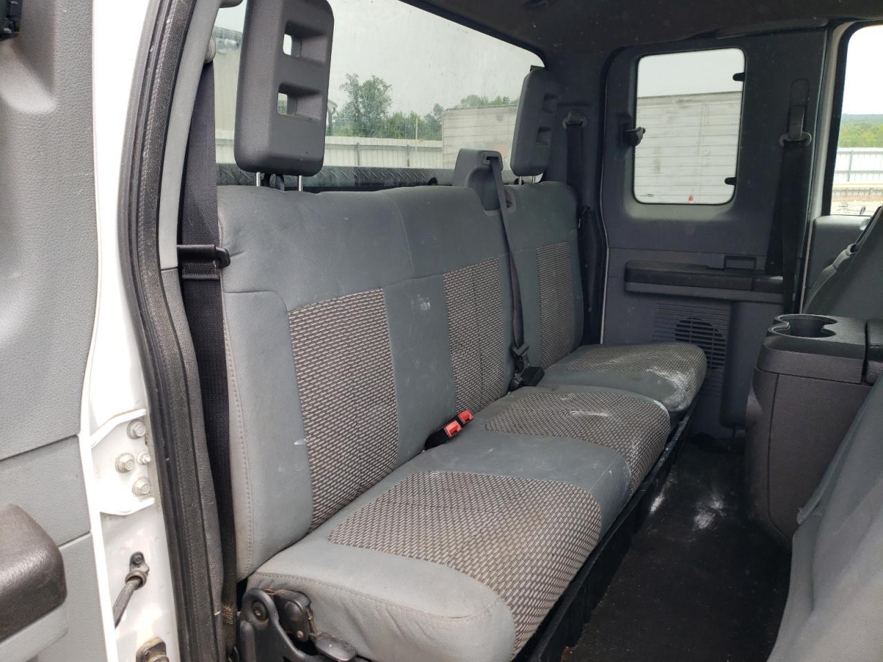 2012 FORD F-350