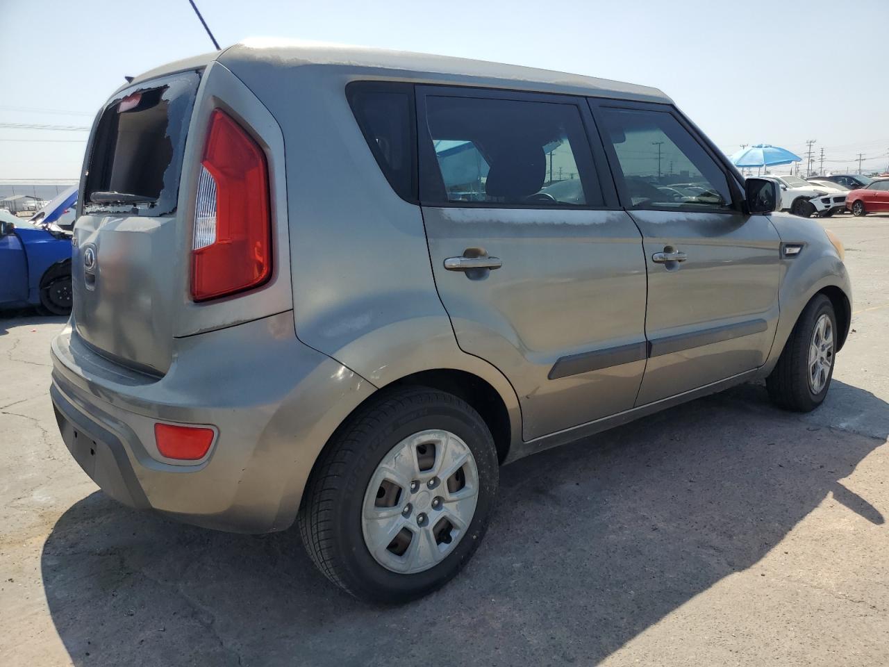 2013 KIA SOUL