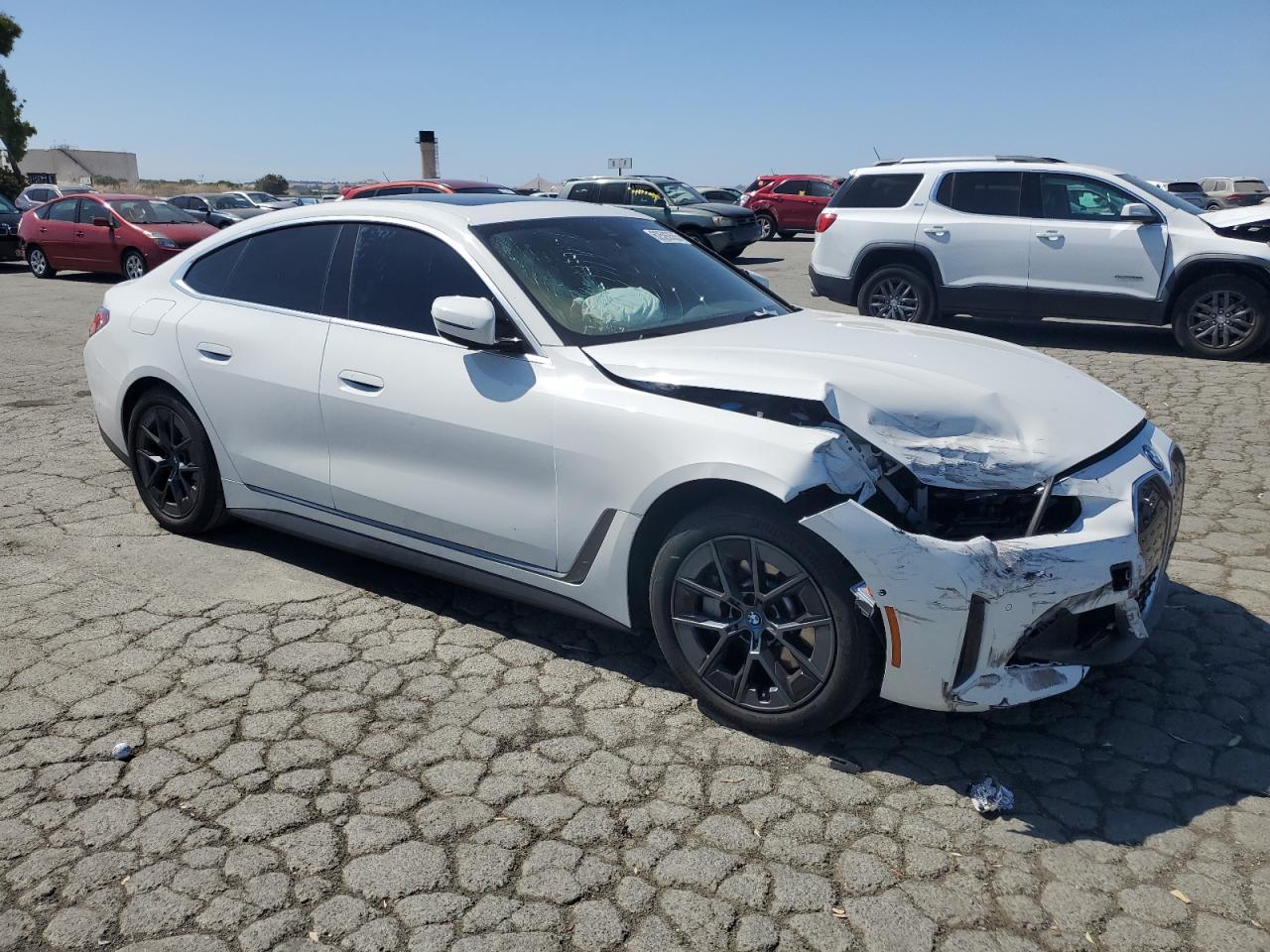 2024 BMW i4