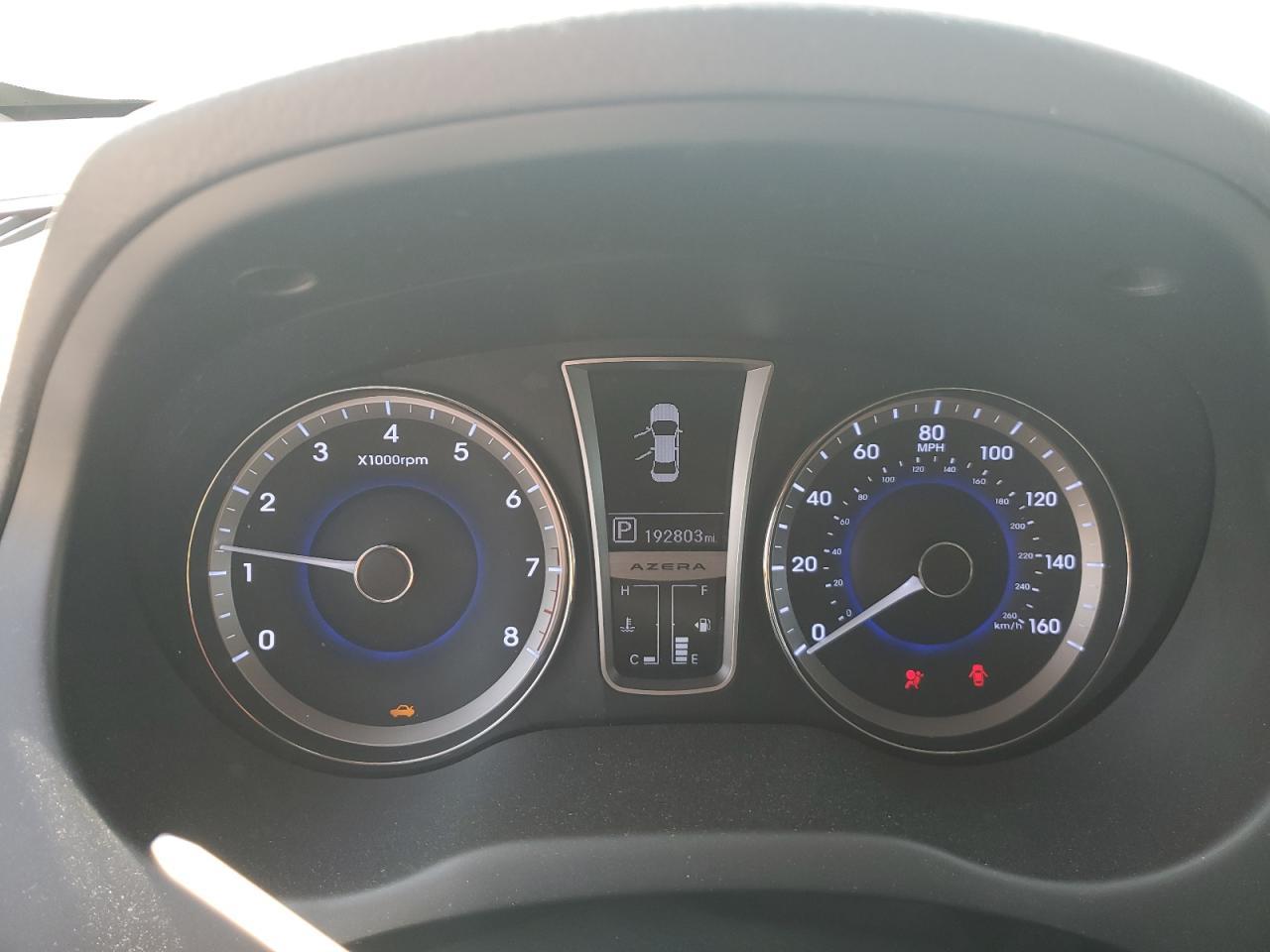 2012 HYUNDAI Azera