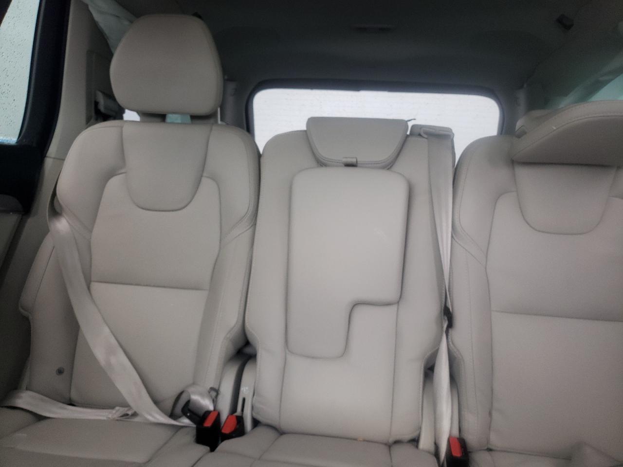 2024 VOLVO XC90