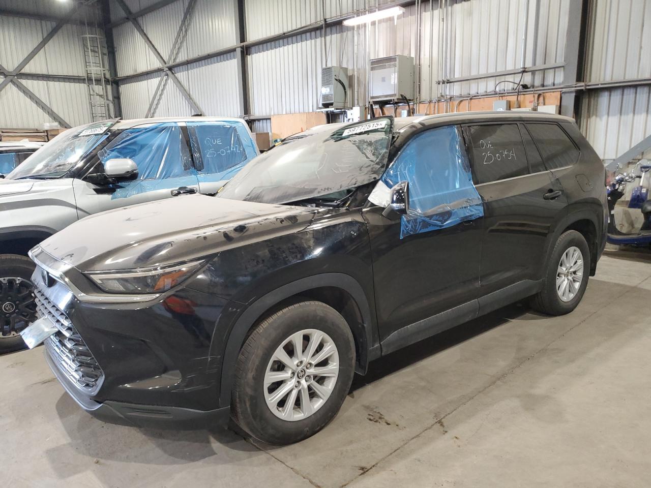 2024 TOYOTA HIGHLANDER
