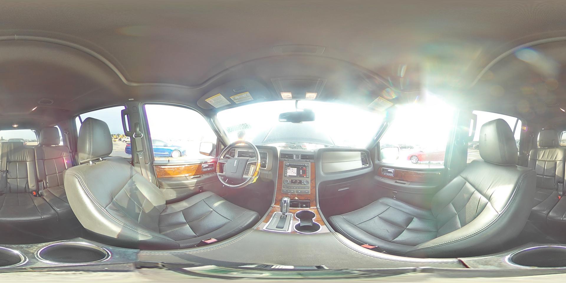 2012 LINCOLN Navigator