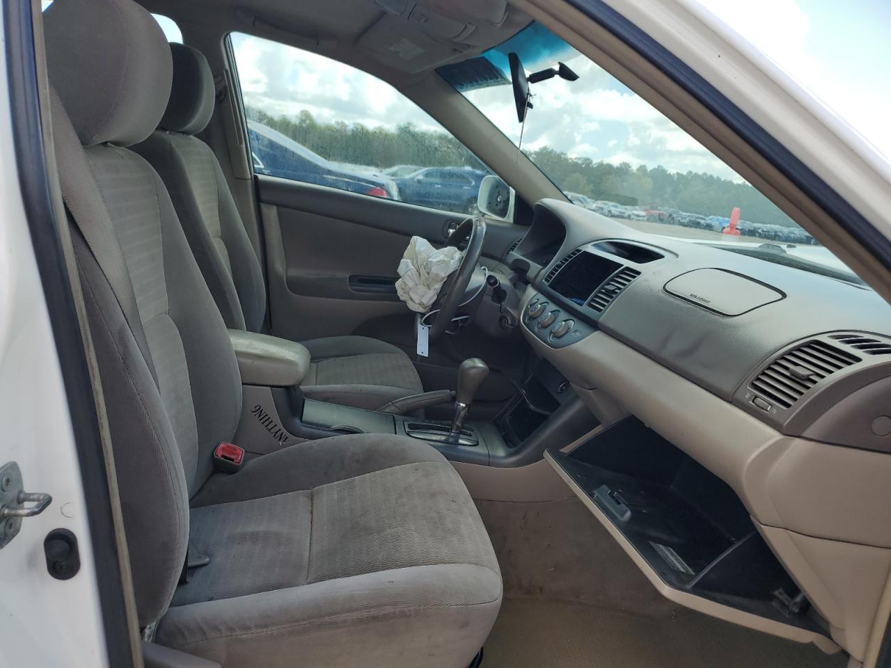 2005 TOYOTA CAMRY