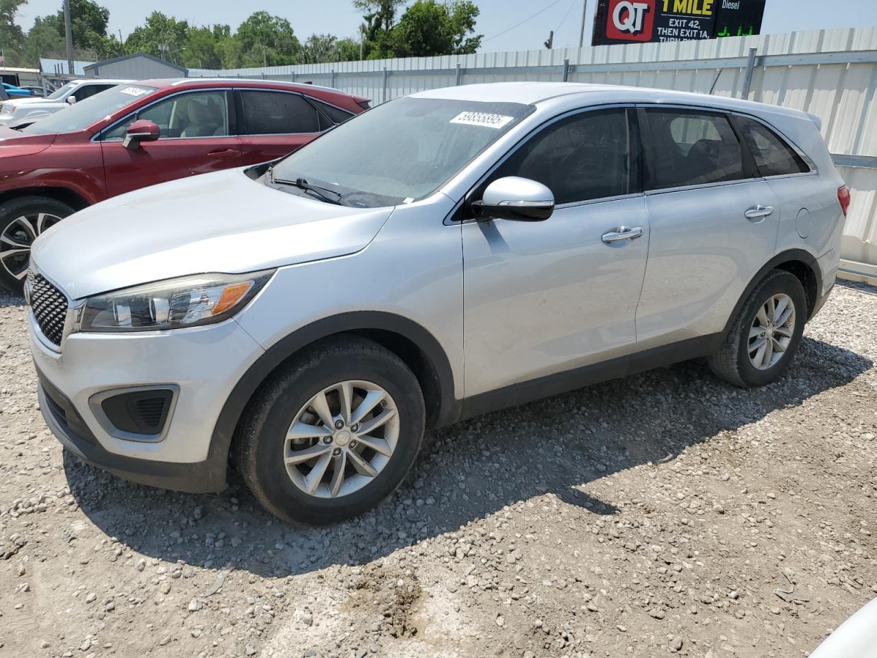2016 KIA SORENTO