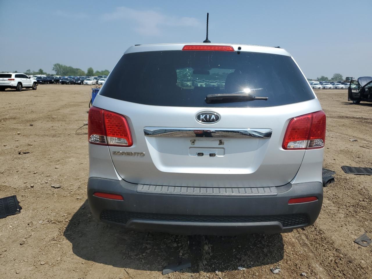 2011 KIA SORENTO