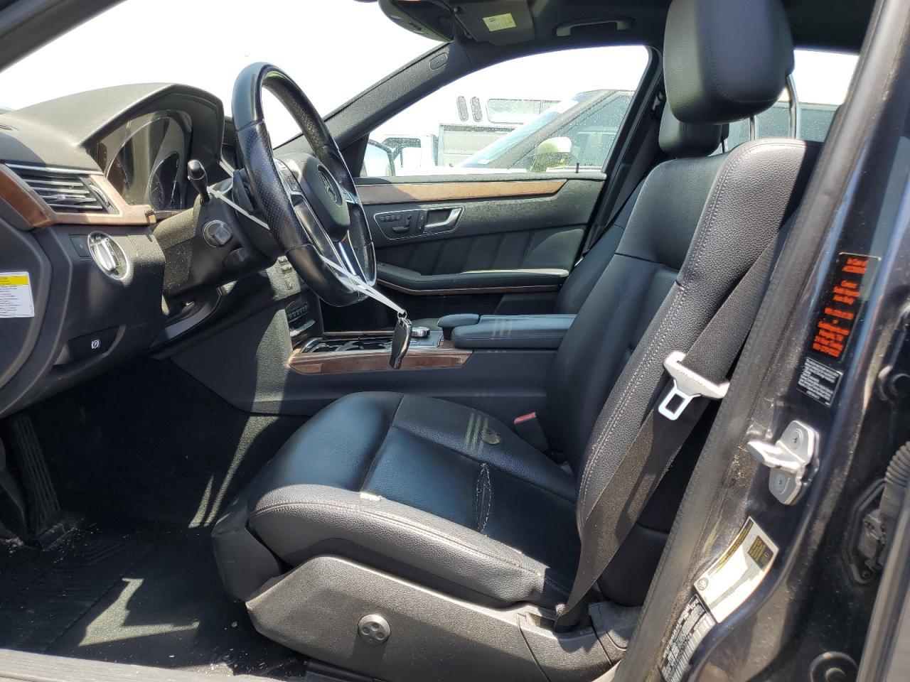 2013 MERCEDES-BENZ E-Class