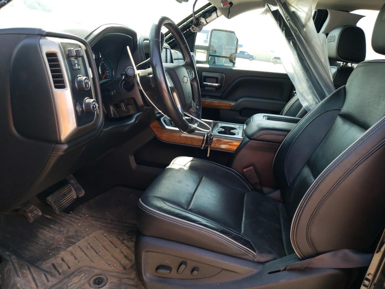 2018 CHEVROLET Silverado