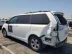 2011 TOYOTA SIENNA