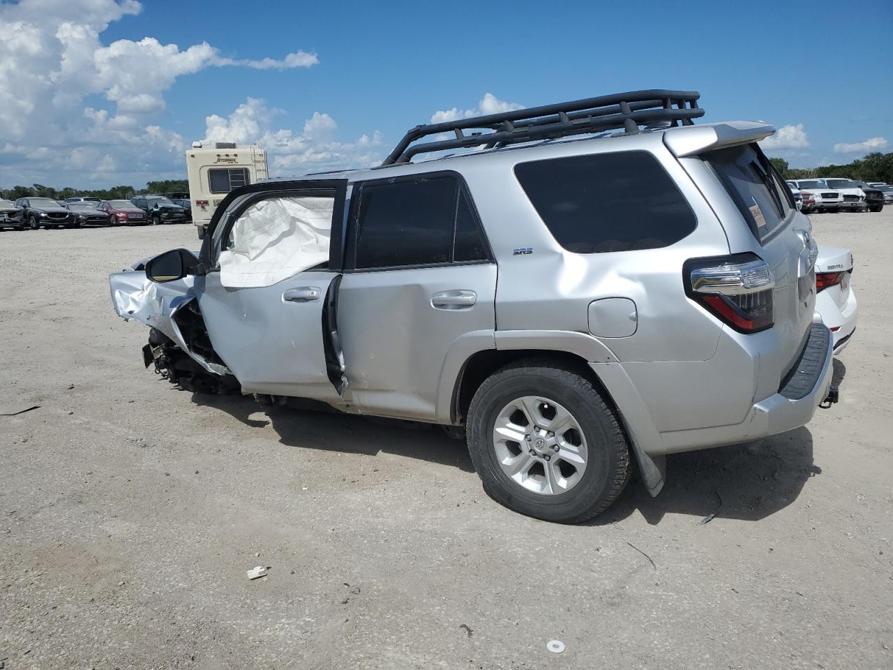 2022 TOYOTA 4Runner