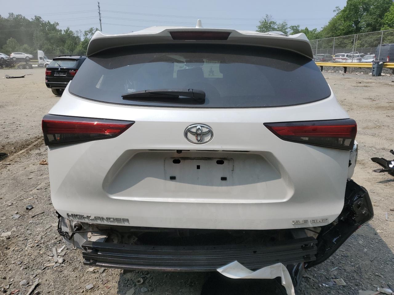 2022 TOYOTA HIGHLANDER