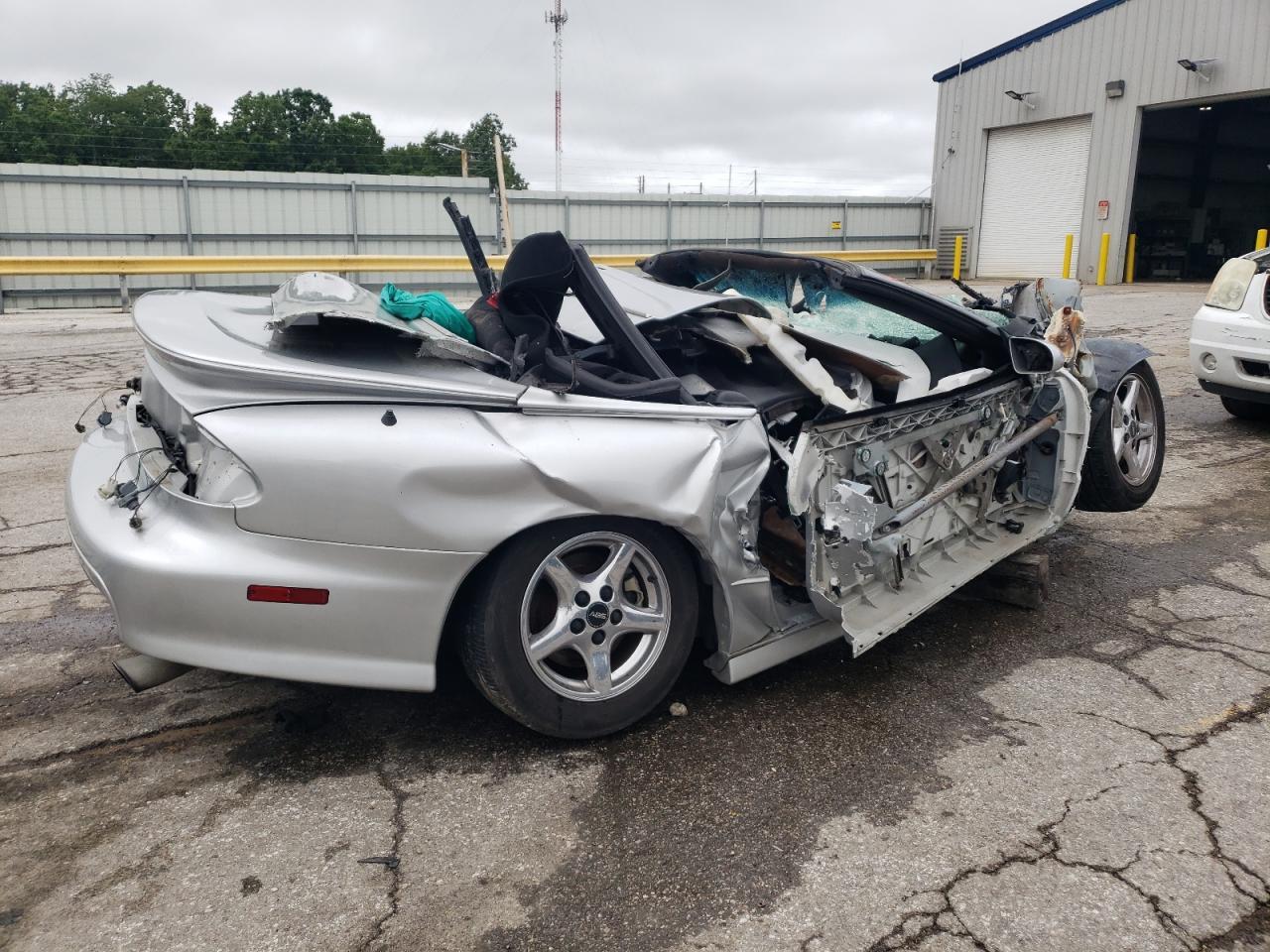 2000 PONTIAC Firebird
