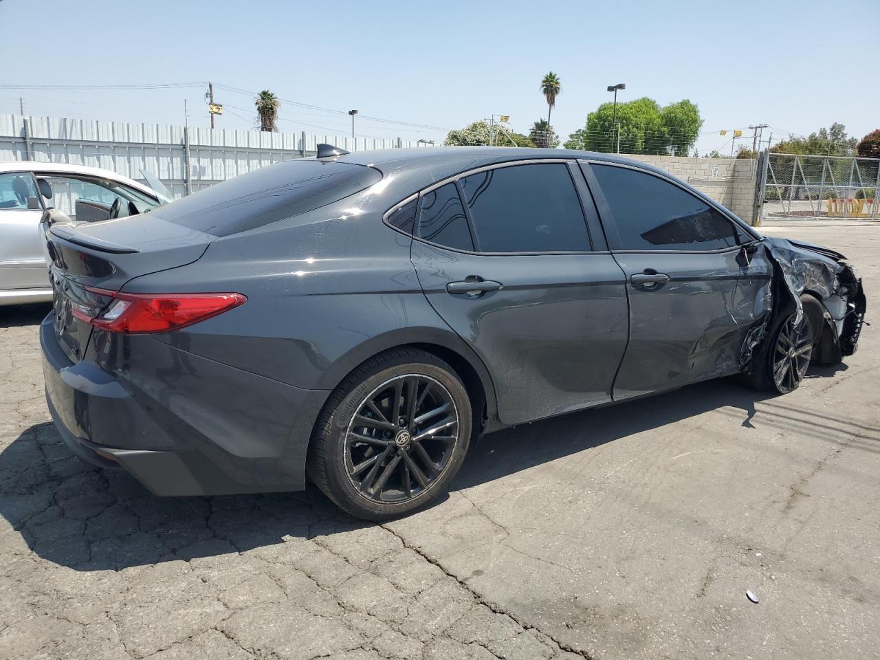 2025 TOYOTA CAMRY