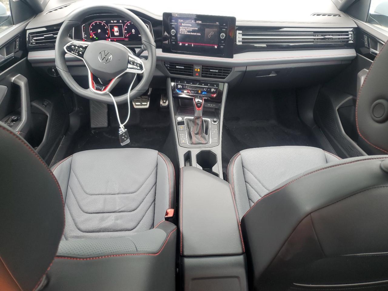 2025 VOLKSWAGEN JETTA