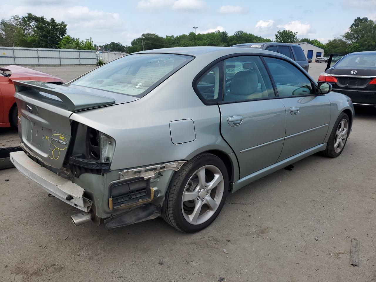 2009 SUBARU Legacy