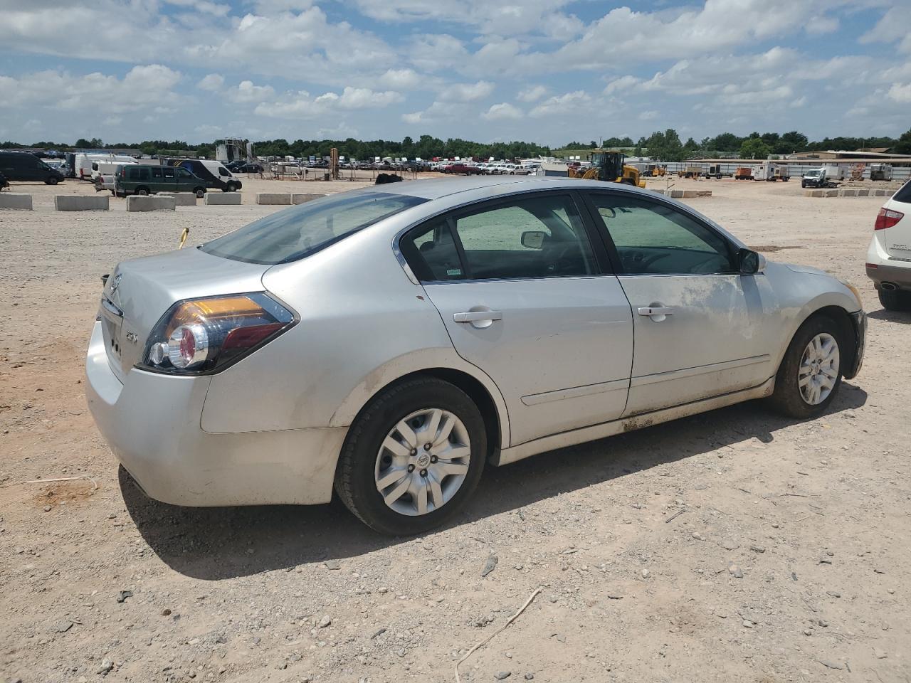 2012 NISSAN ALTIMA