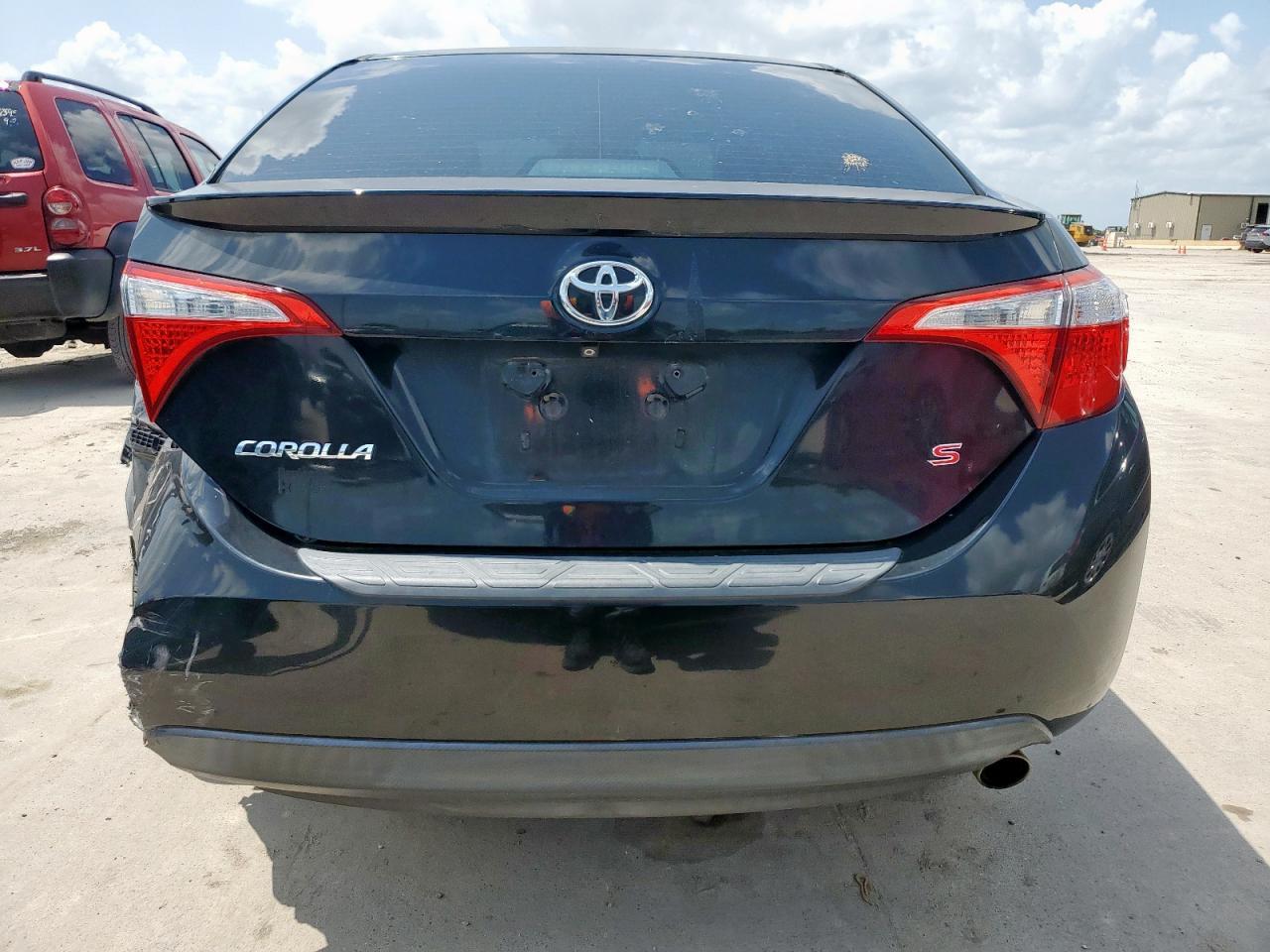 2015 TOYOTA COROLLA