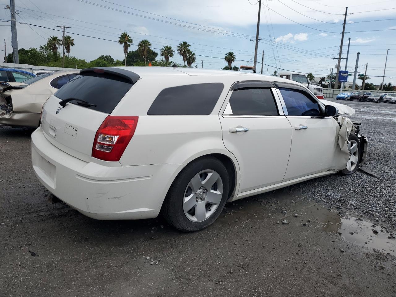 2008 DODGE MAGNUM