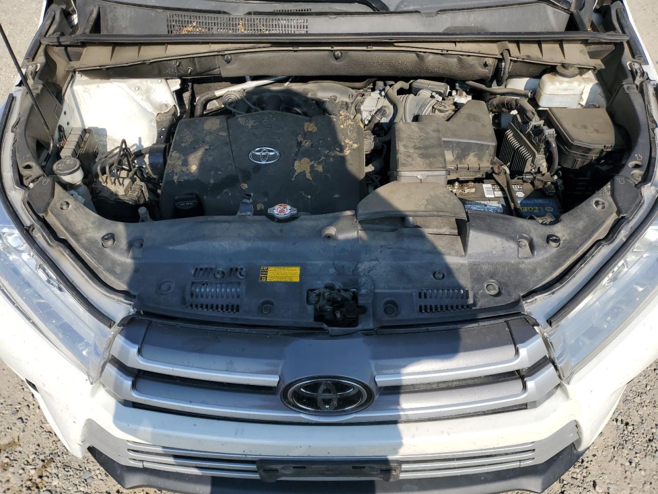 2019 TOYOTA HIGHLANDER