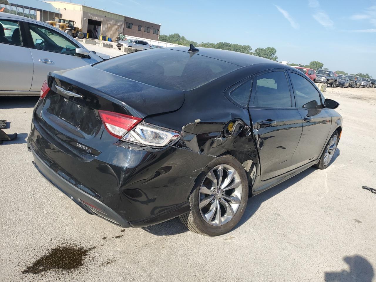 2015 CHRYSLER 200