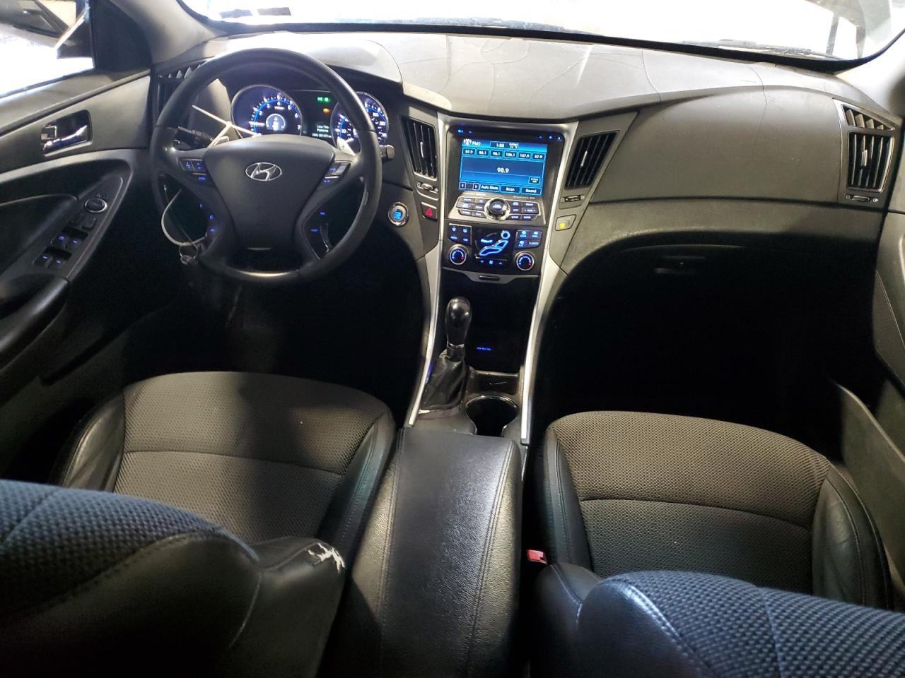 2012 HYUNDAI SONATA