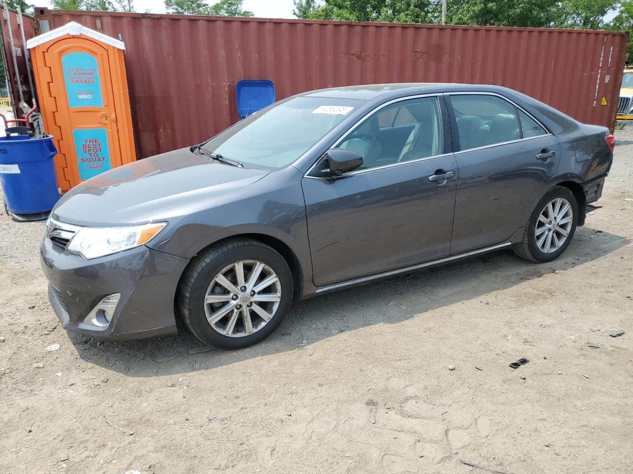 2014 TOYOTA CAMRY
