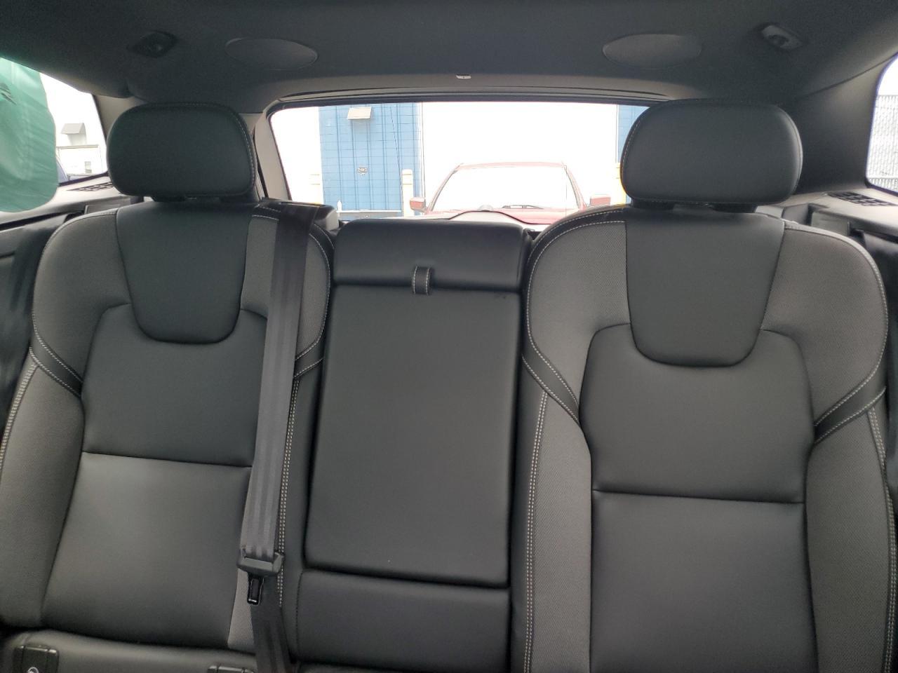 2022 VOLVO XC60