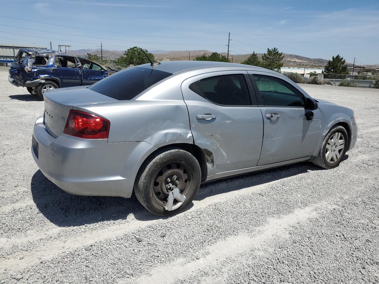2014 DODGE Avenger