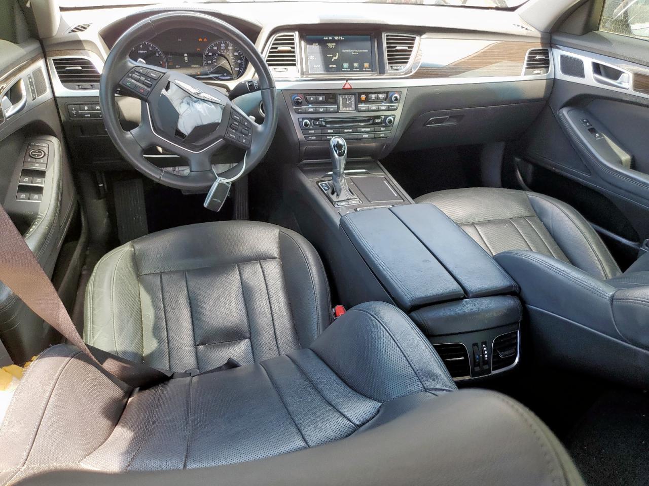 2017 GENESIS G80