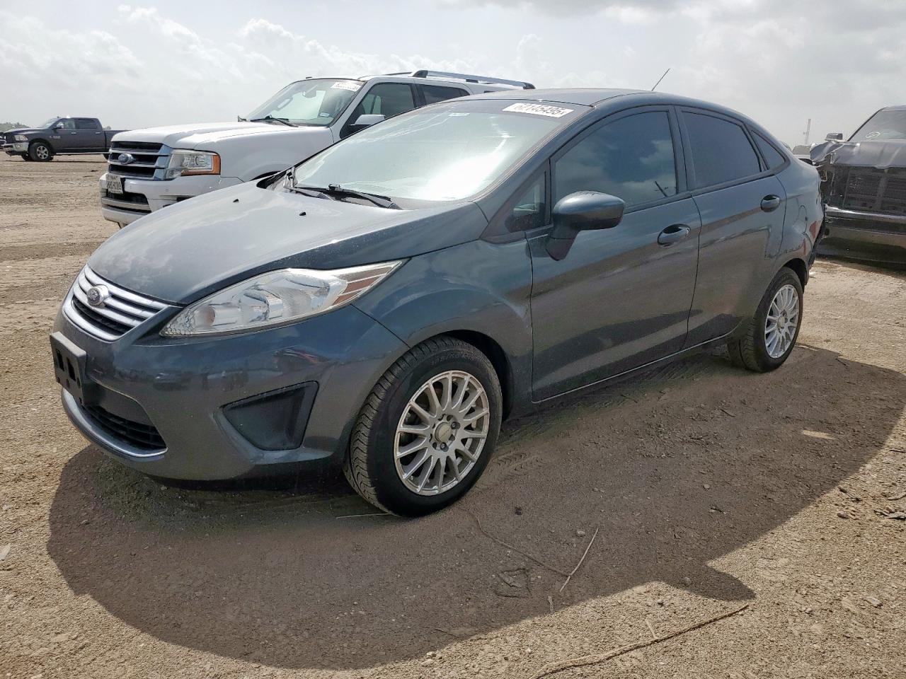 2011 FORD Fiesta