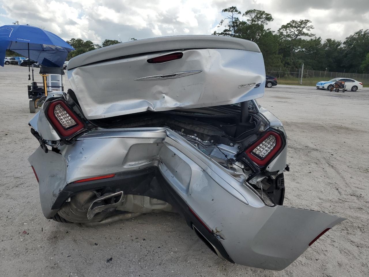 2020 CHRYSLER 300