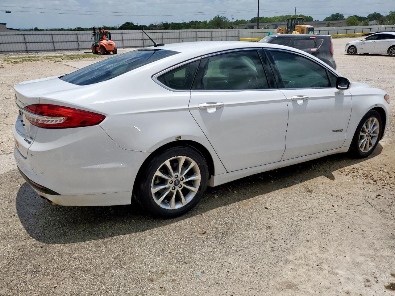 2017 FORD FUSION