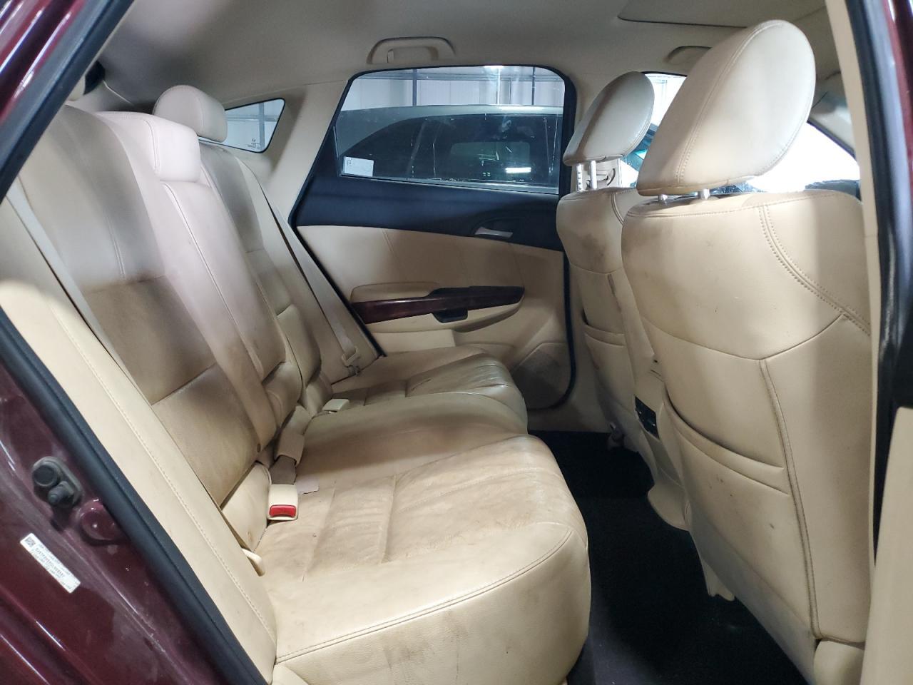 2012 HONDA Crosstour