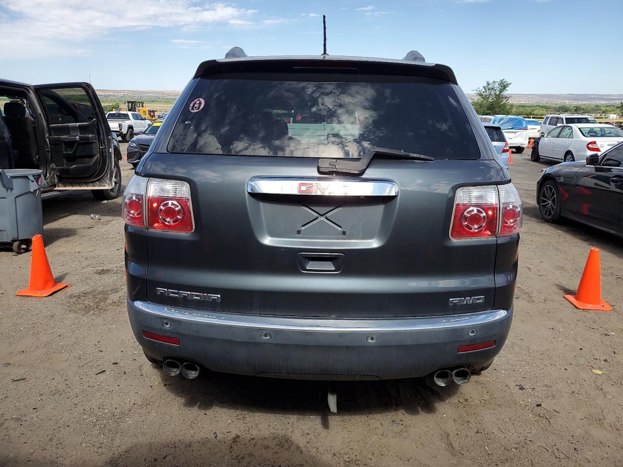 2011 GMC ACADIA
