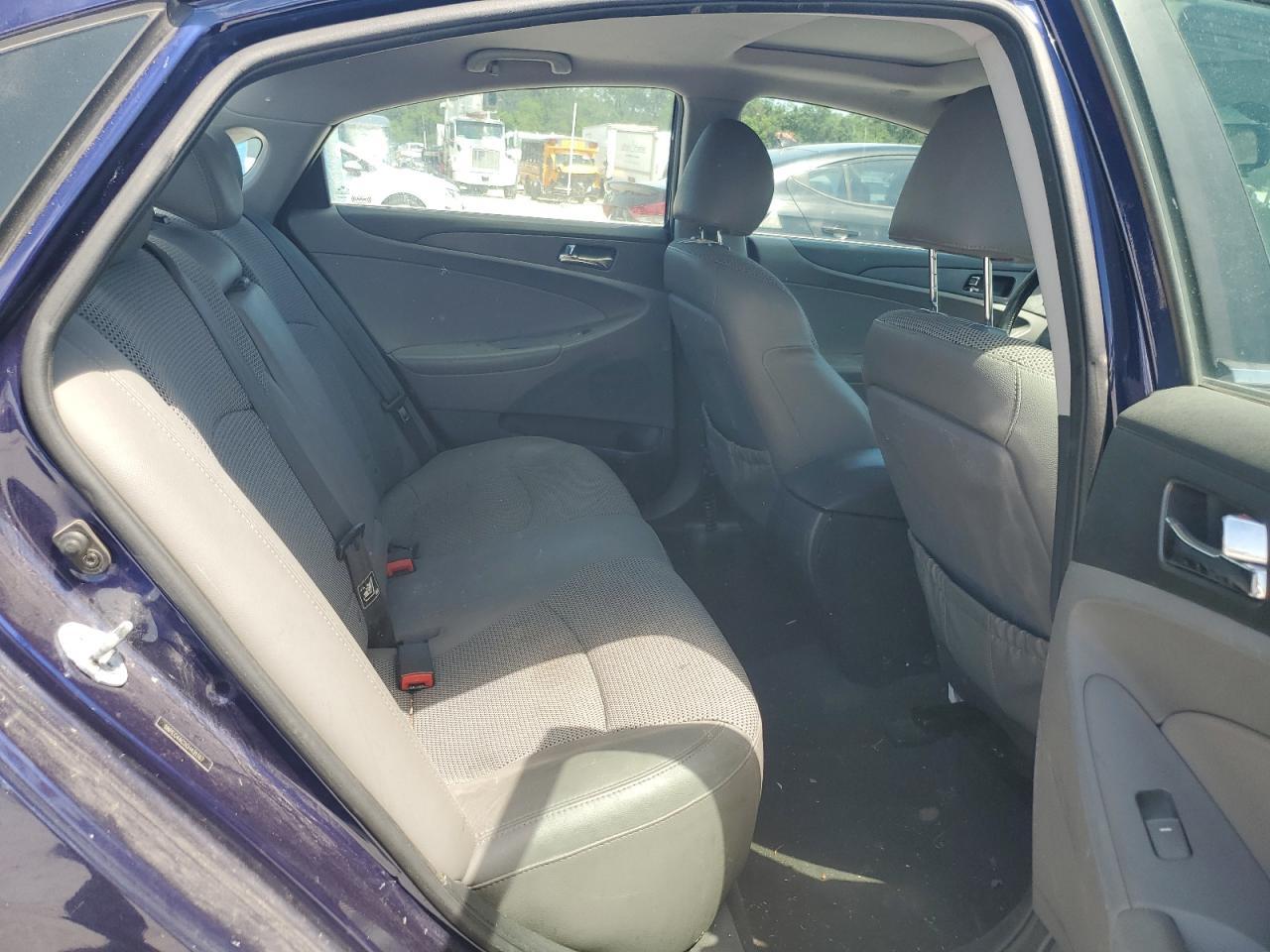 2012 HYUNDAI SONATA